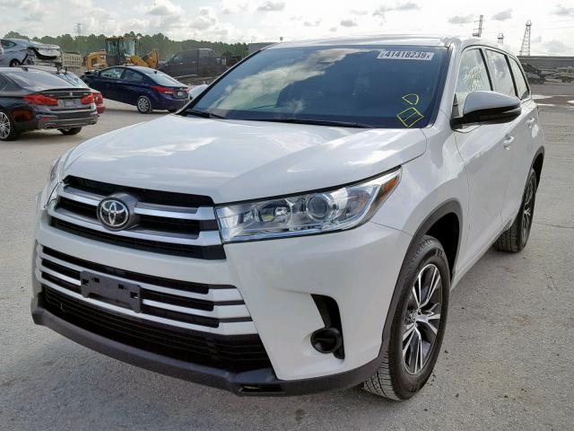 5TDZARFH9HS031682 - 2017 TOYOTA HIGHLANDER WHITE photo 2