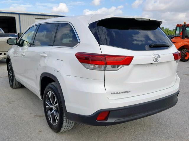 5TDZARFH9HS031682 - 2017 TOYOTA HIGHLANDER WHITE photo 3