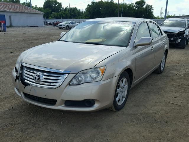 4T1BK36B68U268452 - 2008 TOYOTA AVALON XL/ GOLD photo 2