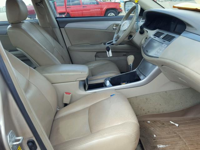 4T1BK36B68U268452 - 2008 TOYOTA AVALON XL/ GOLD photo 5