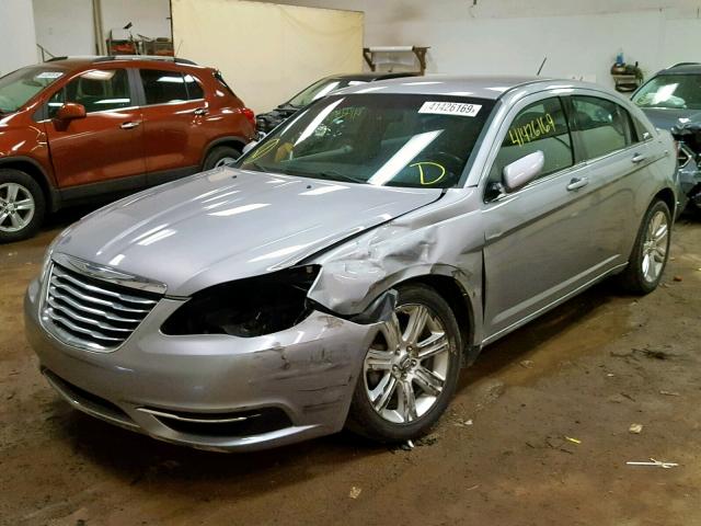 1C3CCBBB0DN726372 - 2013 CHRYSLER 200 TOURIN GRAY photo 2