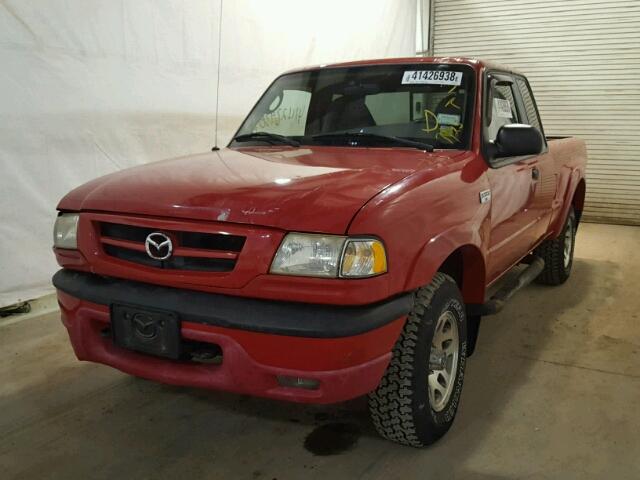 4F4YR16U11TM23069 - 2001 MAZDA B3000 CAB RED photo 2