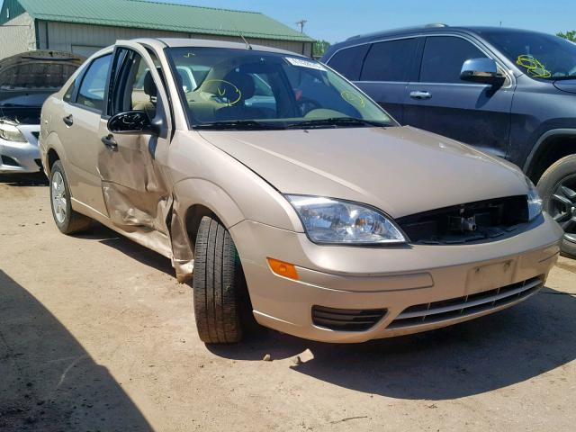 1FAFP34N26W131147 - 2006 FORD FOCUS ZX4 BEIGE photo 1