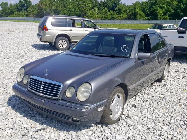 WDBJF72F9VA368027 - 1997 MERCEDES-BENZ E 420 GRAY photo 2