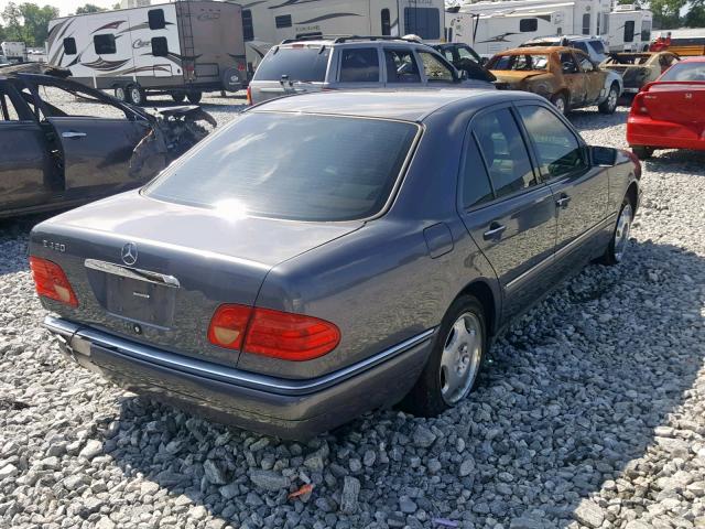 WDBJF72F9VA368027 - 1997 MERCEDES-BENZ E 420 GRAY photo 4