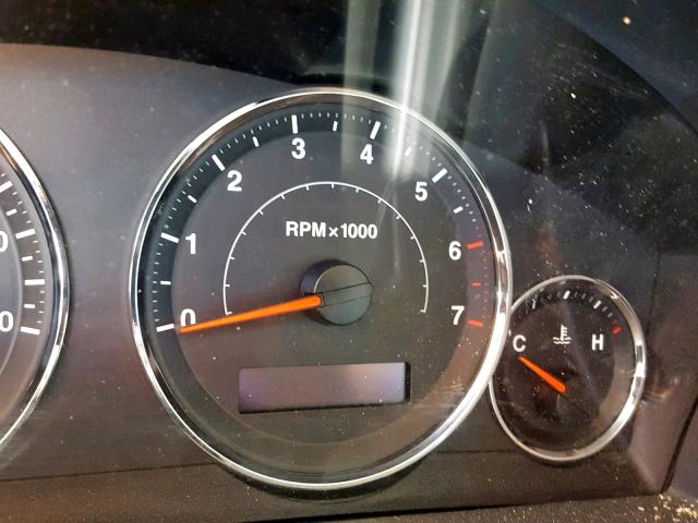 1J8HG48K36C334969 - 2006 JEEP COMMANDER WHITE photo 8