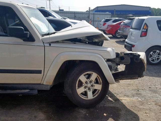 1J8HG48K36C334969 - 2006 JEEP COMMANDER WHITE photo 9