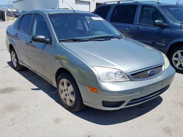 1FAFP34NX6W189202 - 2006 FORD FOCUS ZX4 GREEN photo 1