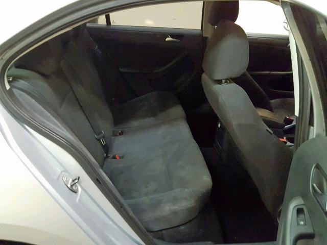 3VW2K7AJ8DM294427 - 2013 VOLKSWAGEN JETTA BASE SILVER photo 6