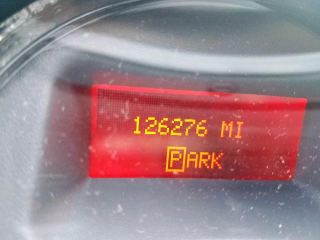 2G2WP552681126025 - 2008 PONTIAC GRAND PRIX SILVER photo 8