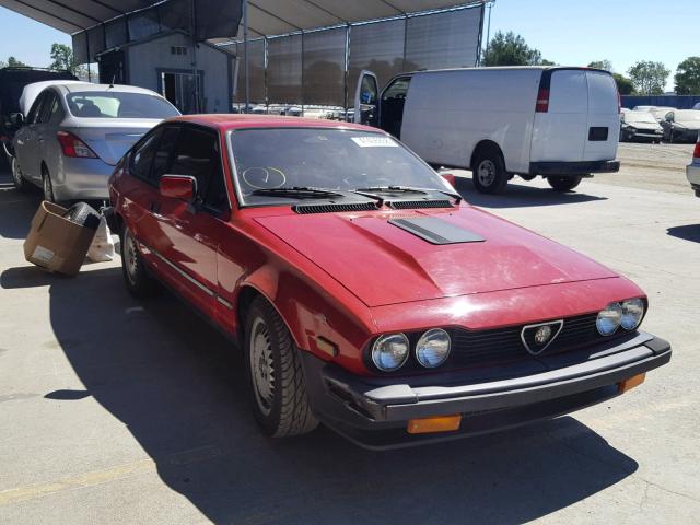 ZARAA6698G1007587 - 1986 ALFA ROMEO GT V6 2.5 RED photo 1