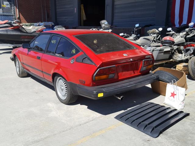 ZARAA6698G1007587 - 1986 ALFA ROMEO GT V6 2.5 RED photo 3