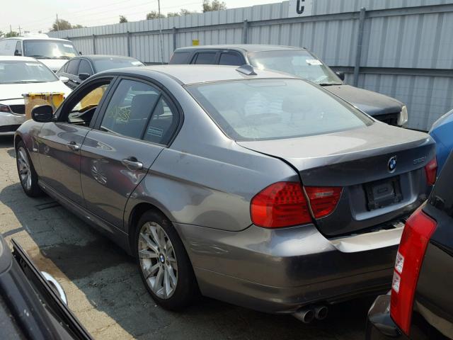 WBAPK5C54BF126811 - 2011 BMW 328 XI SUL GRAY photo 3