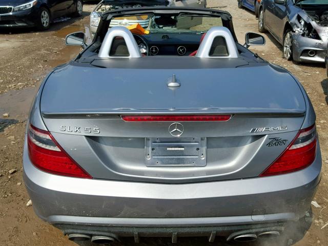 WDDPK7FA9DF050020 - 2013 MERCEDES-BENZ SLK 55 AMG GRAY photo 6