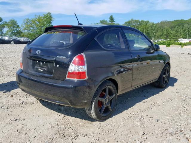 KMHCM36C89U108503 - 2009 HYUNDAI ACCENT GS BLACK photo 4