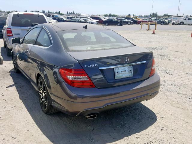 WDDGJ4HB3DF977246 - 2013 MERCEDES-BENZ C 250 GRAY photo 3