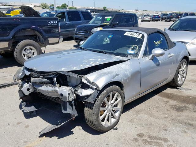 JM1NC25F460118938 - 2006 MAZDA MX-5 MIATA SILVER photo 2