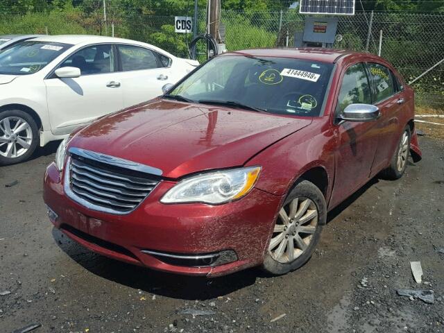 1C3CCBCG1DN722180 - 2013 CHRYSLER 200 LIMITE RED photo 2