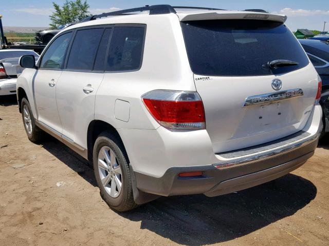 5TDBK3EH3DS266957 - 2013 TOYOTA HIGHLANDER WHITE photo 3