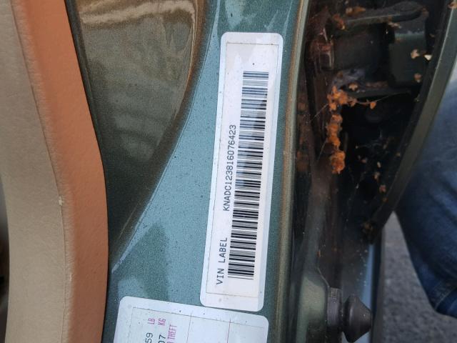 KNADC123816076423 - 2001 KIA RIO GREEN photo 10