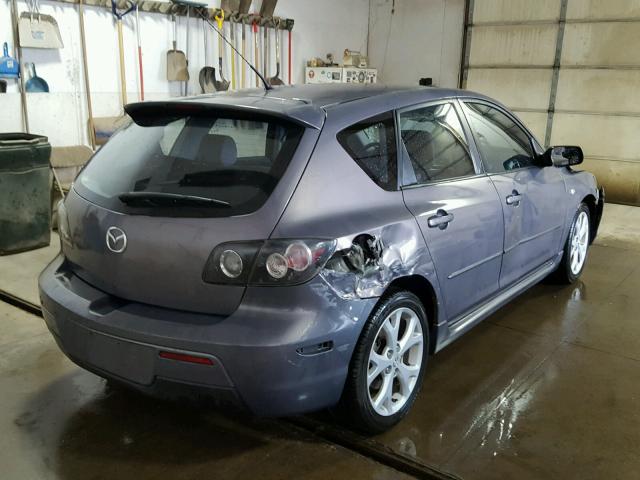 JM1BK143271654340 - 2007 MAZDA 3 HATCHBAC GRAY photo 4