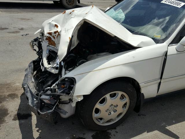 JH4KA9650XC003789 - 1999 ACURA 3.5RL WHITE photo 9