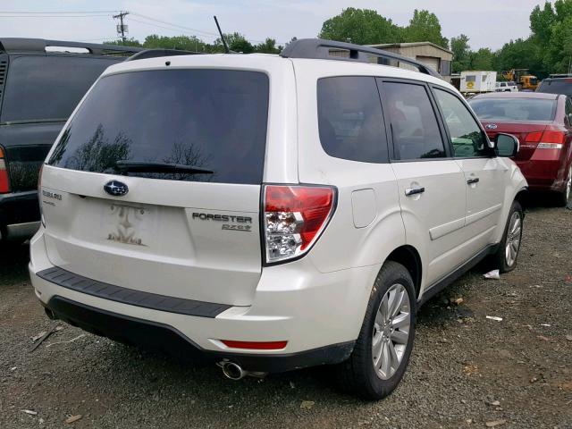 JF2SHAEC9CH458363 - 2012 SUBARU FORESTER L WHITE photo 4