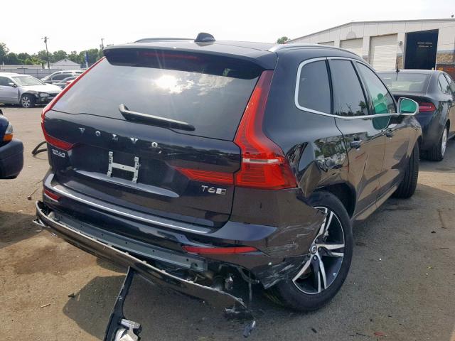 YV4A22RM1J1072866 - 2018 VOLVO XC60 T6 BLACK photo 4