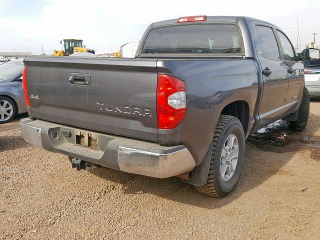 5TFDY5F18JX752366 - 2018 TOYOTA TUNDRA CRE GRAY photo 4