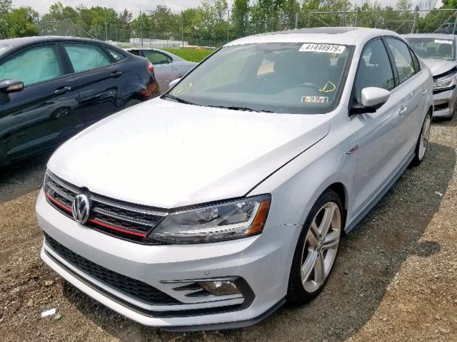 3VW4T7AJ0HM277410 - 2017 VOLKSWAGEN JETTA GLI WHITE photo 2