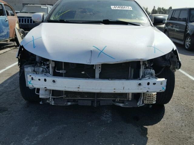 JTKJF5C71E3077693 - 2014 TOYOTA SCION TC თეთრი ფოტო 9