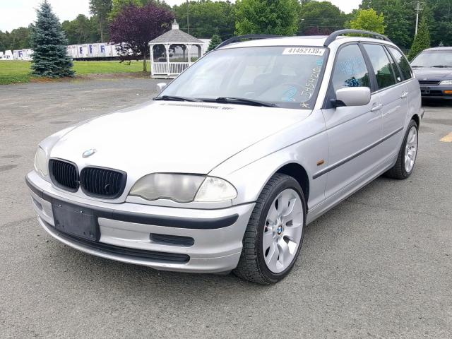 WBAAW33491ET41420 - 2001 BMW 325 IT GRAY photo 2