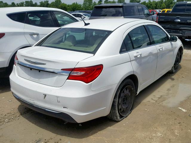 1C3BC4FB3BN547662 - 2011 CHRYSLER 200 LX WHITE photo 4