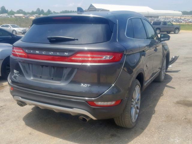 5LMCJ3C94HUL68684 - 2017 LINCOLN MKC RESERV GRAY photo 4