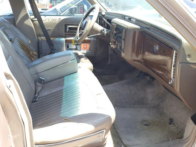 1G6DW54E3NR708414 - 1992 CADILLAC BROUGHAM TAN photo 5