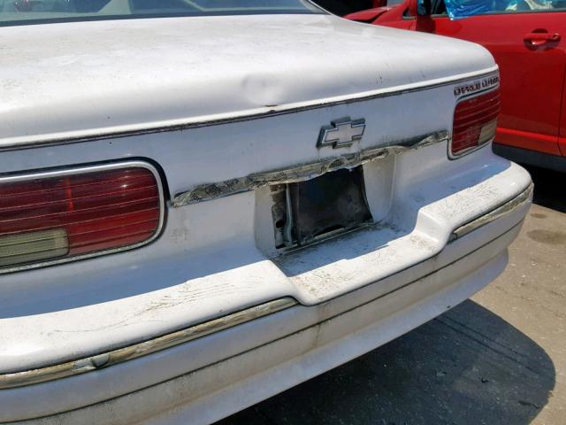 1G1BL52W2TR142356 - 1996 CHEVROLET CAPRICE CL WHITE photo 9