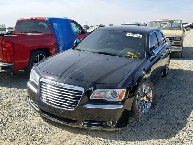 2C3CCACG1CH249835 - 2012 CHRYSLER 300 LIMITE BLACK photo 2