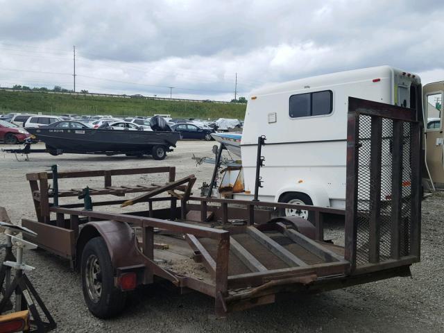 1ZFUE1217JB000796 - 2004 UTILITY TRAILER Qəhvəyi foto 3