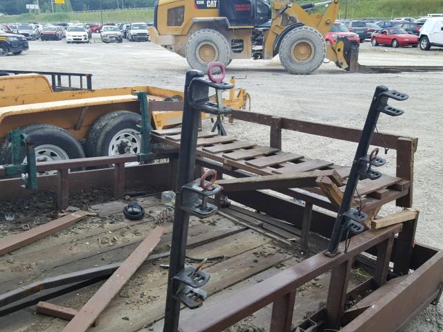 1ZFUE1217JB000796 - 2004 UTILITY TRAILER Qəhvəyi foto 5