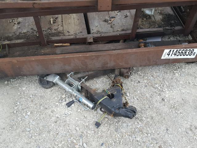 1ZFUE1217JB000796 - 2004 UTILITY TRAILER Qəhvəyi foto 8