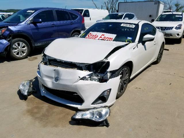 JF1ZNAA19D2729099 - 2013 TOYOTA SCION FR-S WHITE photo 2