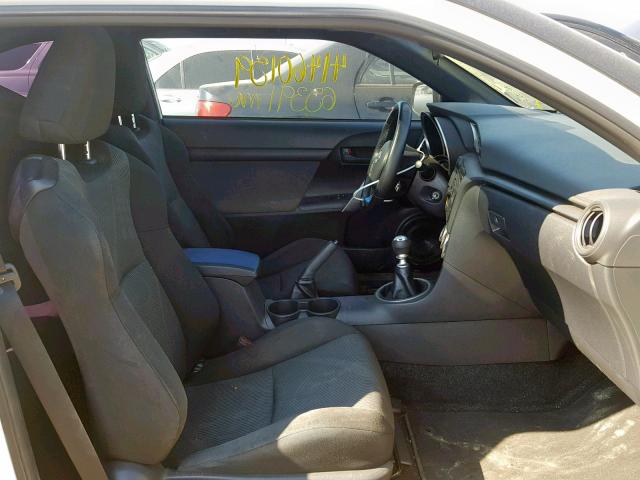JTKJF5C73C3034969 - 2012 TOYOTA SCION TC 白色 照片 5
