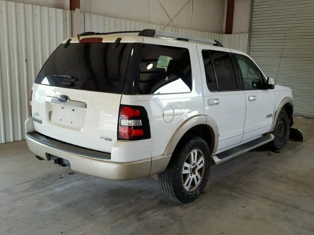 1FMEU64E07UA54917 - 2007 FORD EXPLORER E WHITE photo 4