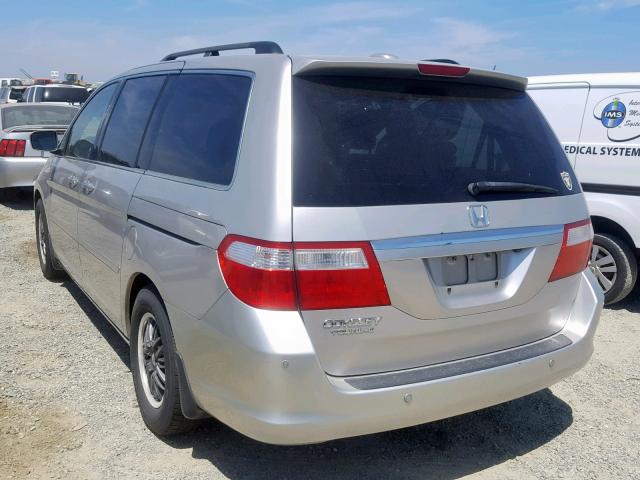 5FNRL38846B095070 - 2006 HONDA ODYSSEY TO SILVER photo 3