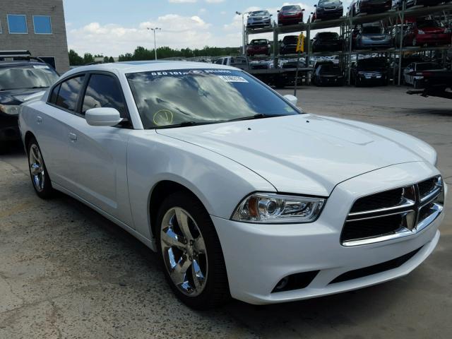 2C3CDXHG2CH244474 - 2012 DODGE CHARGER SX WHITE photo 1