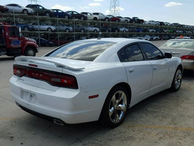 2C3CDXHG2CH244474 - 2012 DODGE CHARGER SX WHITE photo 4