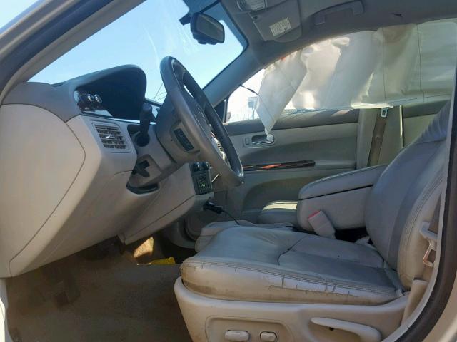 2G4WD582881281767 - 2008 BUICK LACROSSE C SILVER photo 5