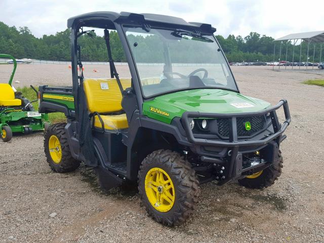 1M0835MATKM022049 - 2019 JOHN DEERE GATOR 4X4 GREEN photo 1