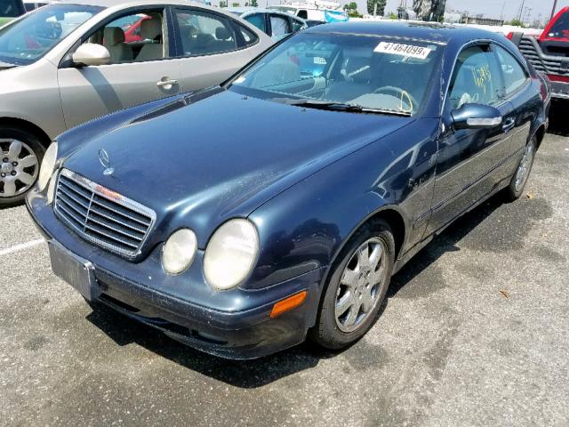 WDBLJ65G21T070875 - 2001 MERCEDES-BENZ CLK 320 GREEN photo 2