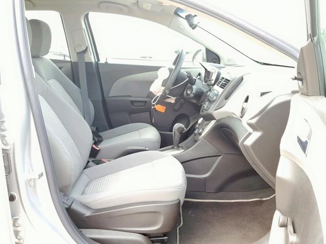 1G1JA5SHXC4224268 - 2012 CHEVROLET SONIC LS SILVER photo 5